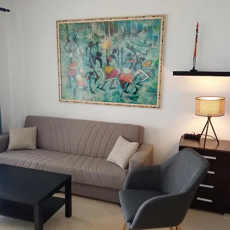Apartamento Con Dos Dormitorios, Vista Al Mar Y Parking Privado En Playa Paraiso Apartment *