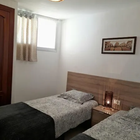 Apartamento Con Dos Dormitorios, Vista Al Mar Y Parking Privado En Playa Paraiso * Costa Adeje (Tenerife)